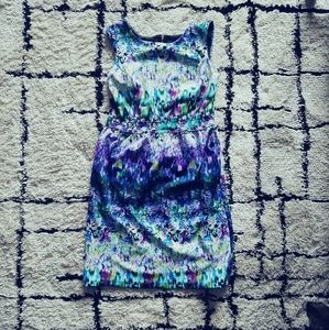 Perfect Cynthia Rowley dress!